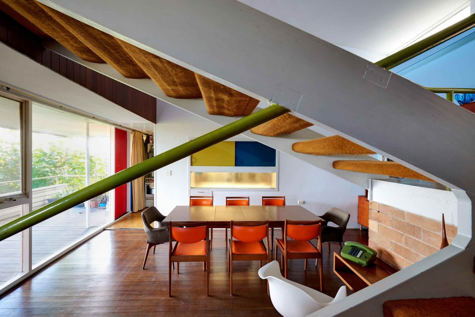 modern-house_thurlow-house_harry-seidler_mnp3760-109